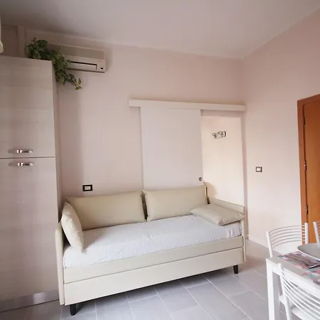 Milena Appartement *