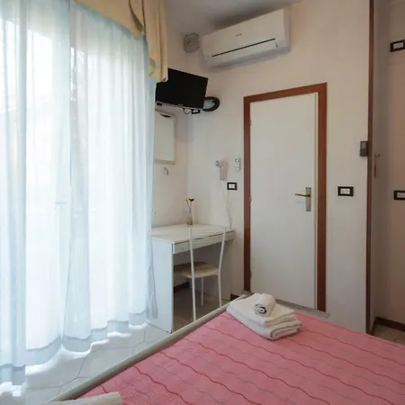 Апартаменты Milena